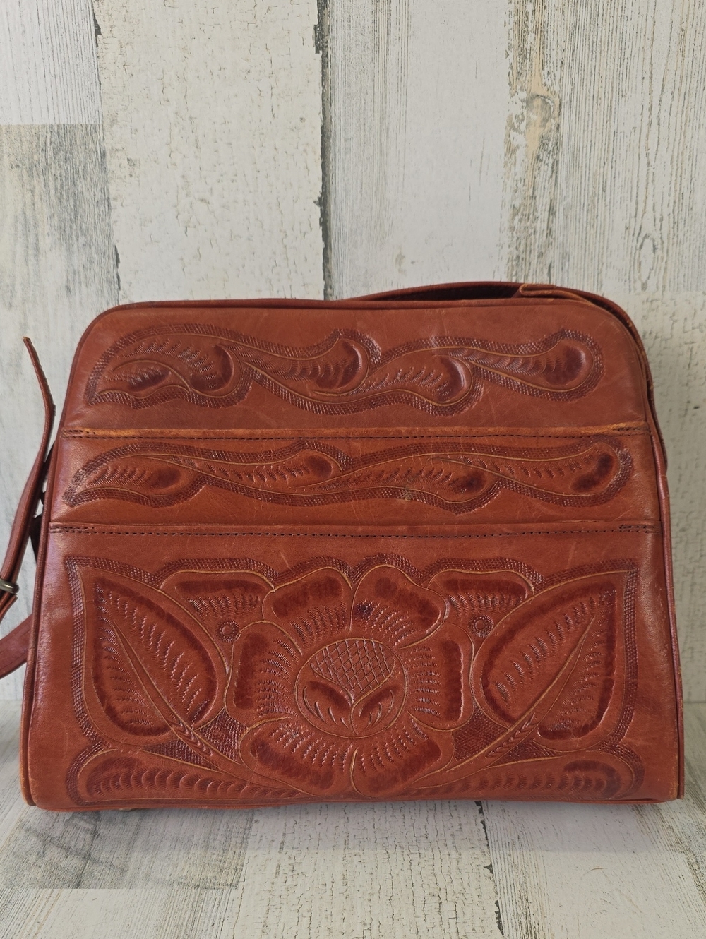 Vintage Hand-Tooled Floral Leather Crossbody Bag Purse Chestnut Brown FLAWED